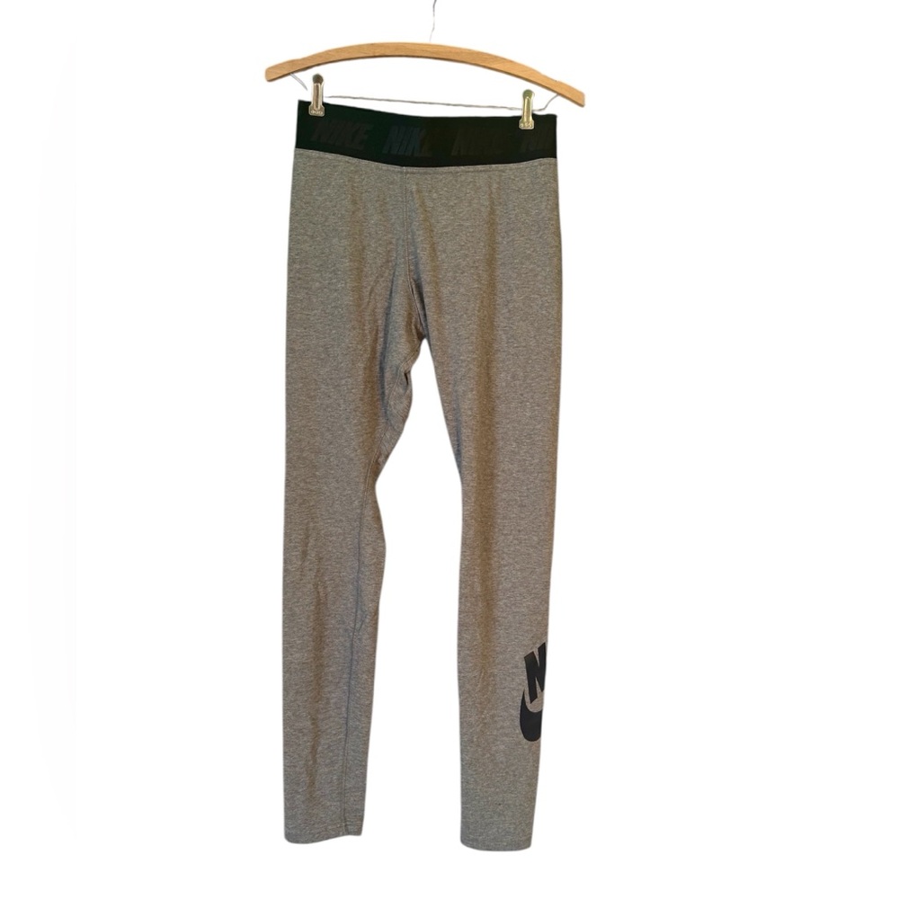 Nike Women’s Heather Gray Activewear High-Waisted Leggings